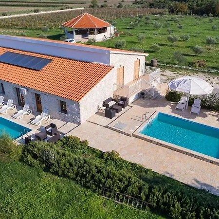 House Stone Curlew 4 Vikendica Lisane Tinjske