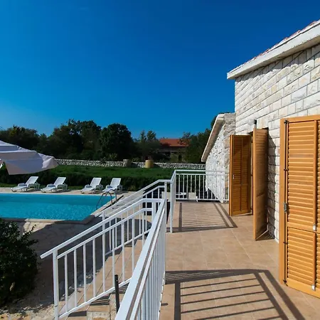 Vikendica House Stone Curlew 4