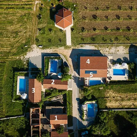 House Stone Curlew 4 Ferienhaus Lisane Tinjske