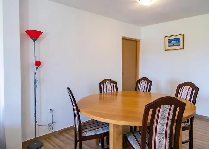 House Stone Curlew 4 Сasa de vacaciones Lisane Tinjske